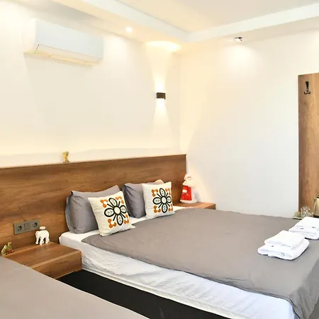 Appartement Happy House 4 *